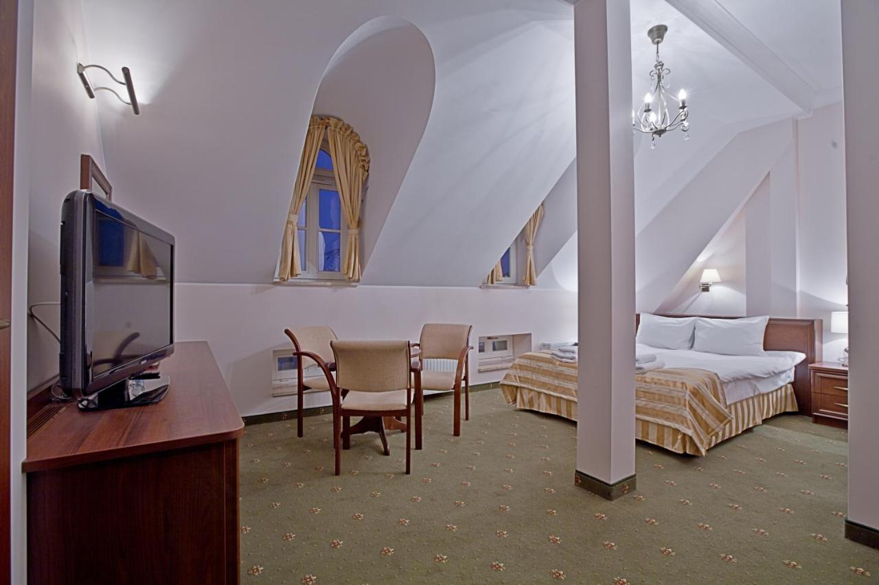 Hotel Masovia Giżycko Εξωτερικό φωτογραφία